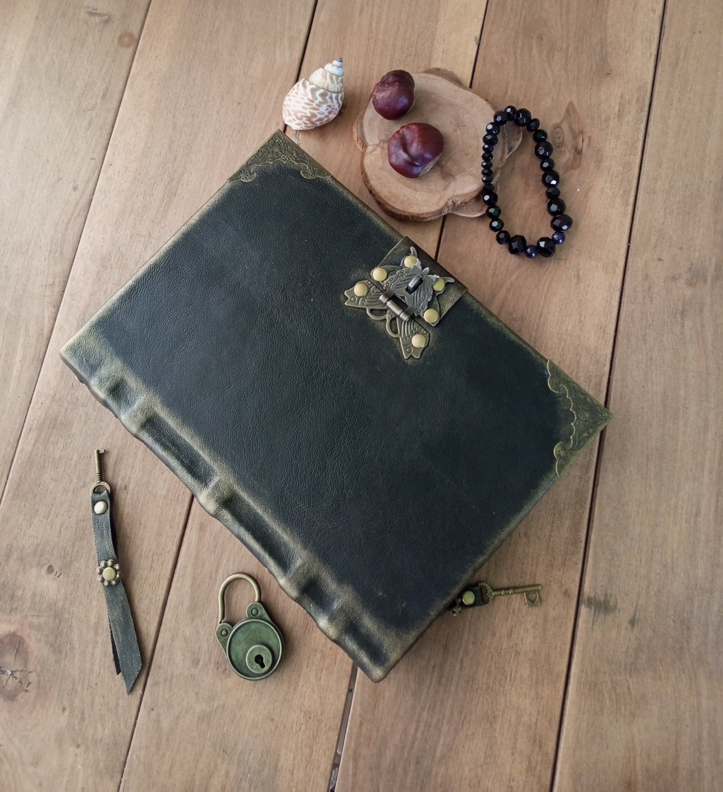 Black Leather Journal with Antique Lock – Handmade Lined Vintage Diary Notebook