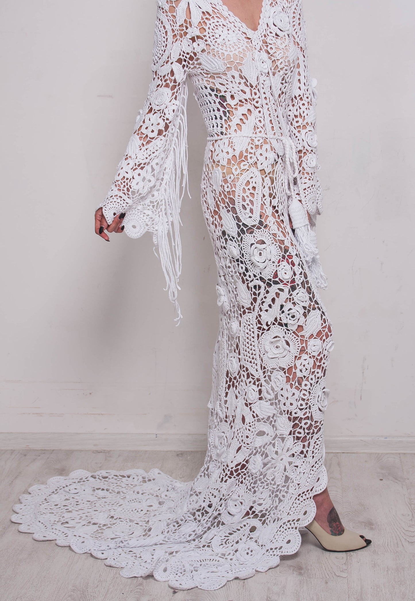 Handmade Crochet Irish Lace Wedding Maxi Dress – White Cotton Bridal Gown with Fringe Sleeves