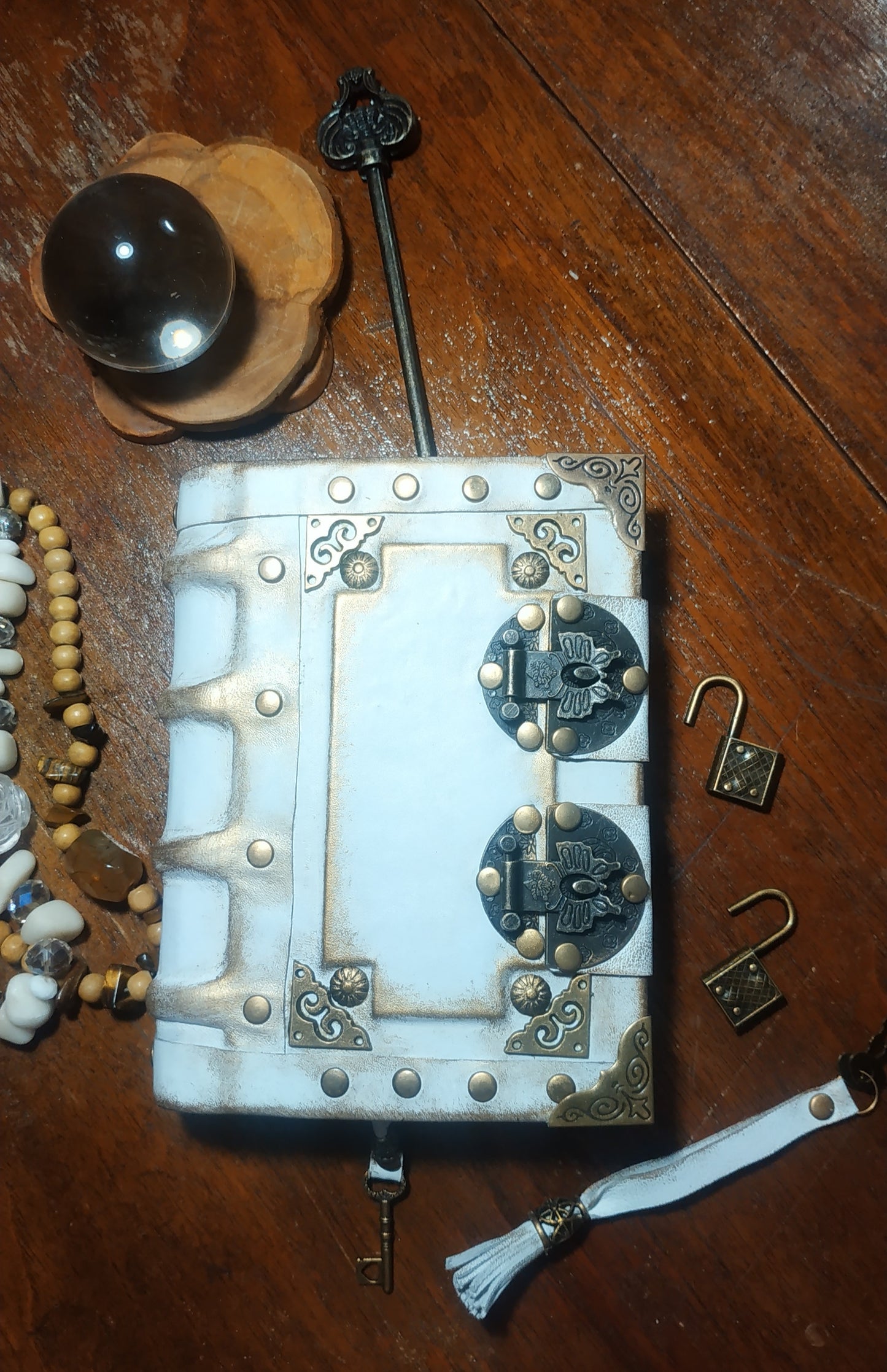 White Aged Leather Journal with Antique Locks – Medieval Wicca Grimoire Handmade Blank Vintage Notebook, 200 Pages
