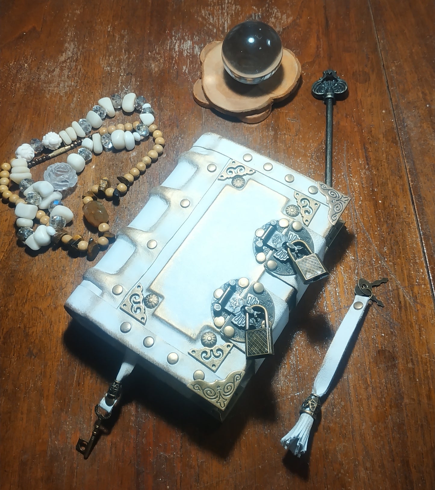 White Aged Leather Journal with Antique Locks – Medieval Wicca Grimoire Handmade Blank Vintage Notebook, 200 Pages