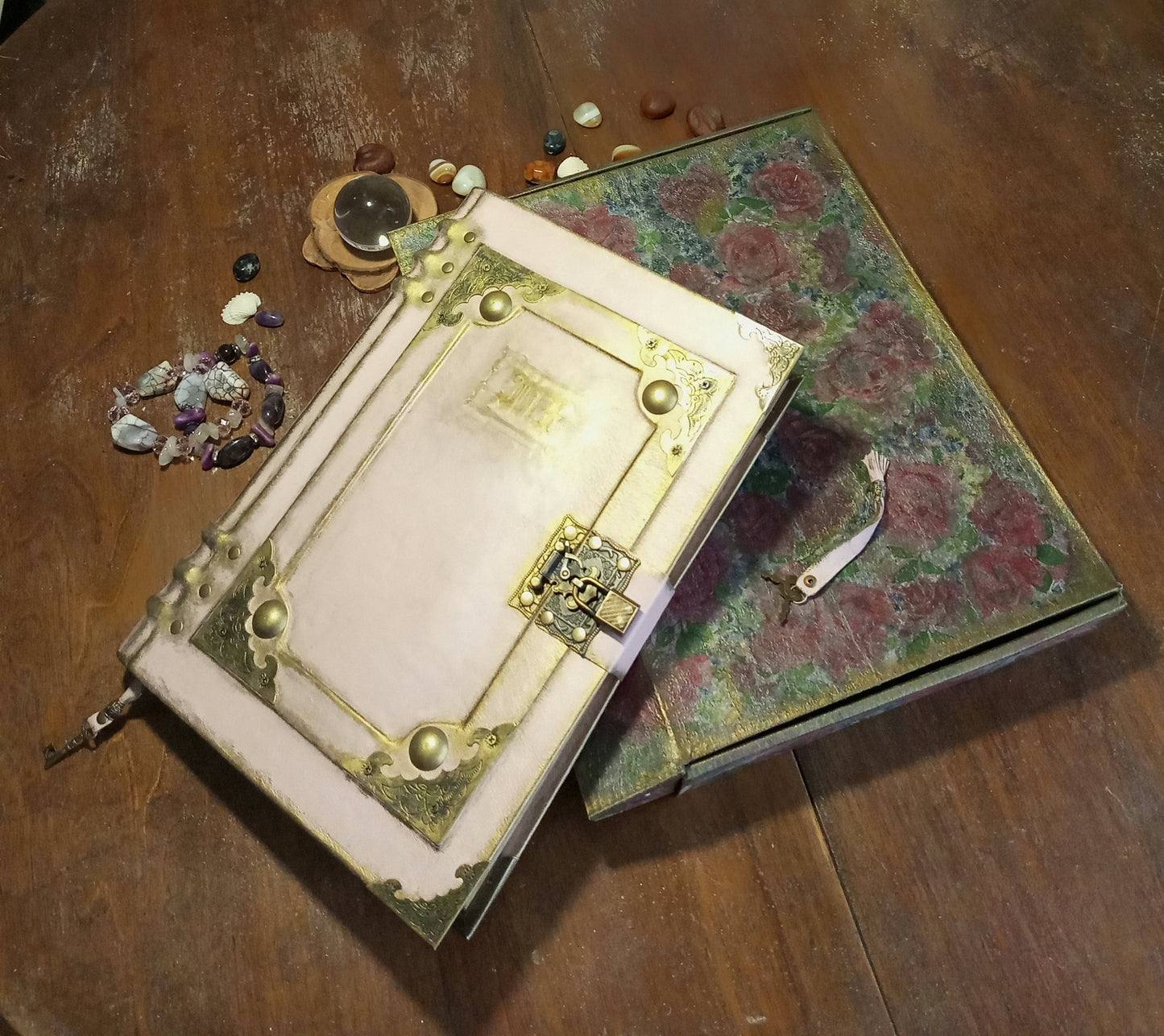 Personalized Pink Leather Grimoire – Engraved Book of Shadows with Antique Lock, Handmade Journal