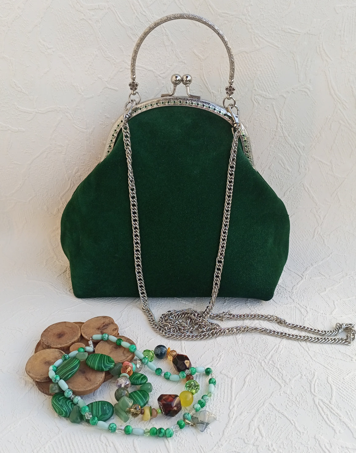 Emerald Green Suede Kisslock Bag – Vintage Leather Frame Handbag with Silver Clasp, Chain Strap Bohemian Shoulder Purse