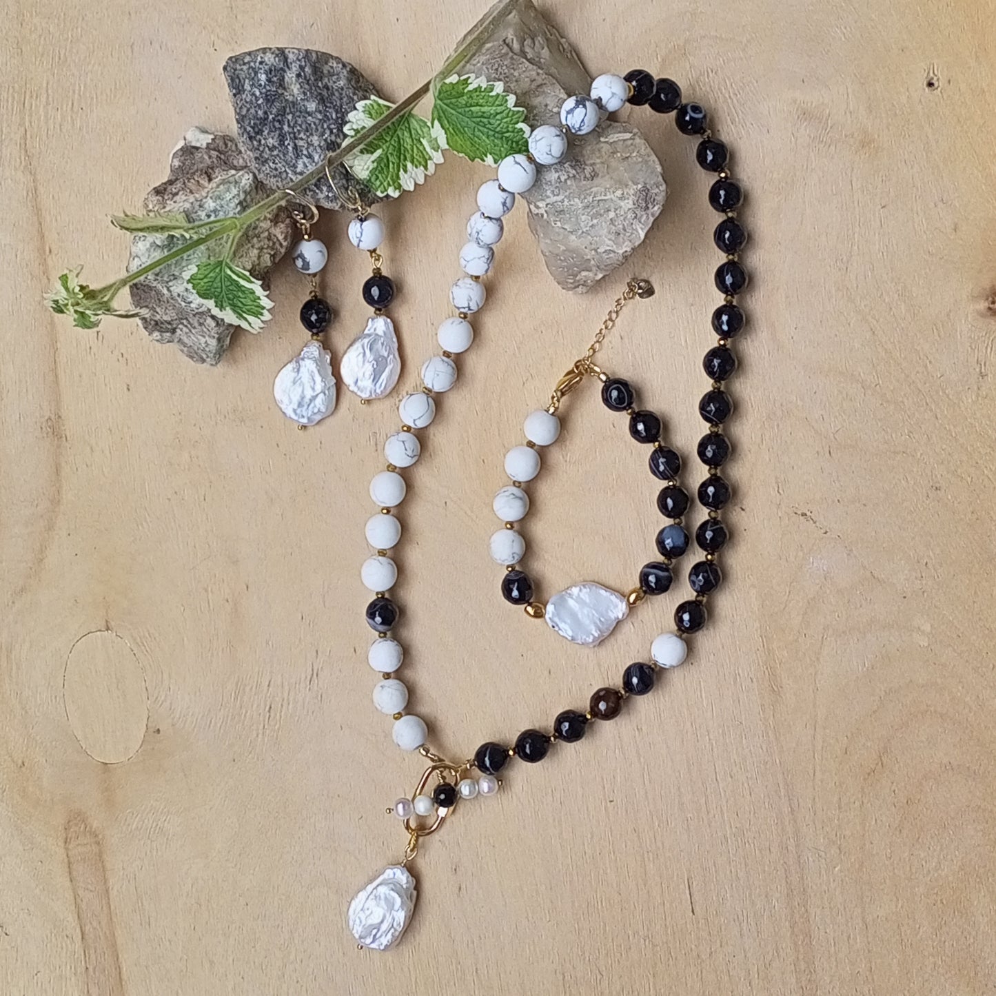 Madagascar Agate Necklace with Baroque Pearl – Black White Gemstone Jewelry, Howlite &amp; Freshwater Pearl Necklace, 14K Gold Filled Gift for Her