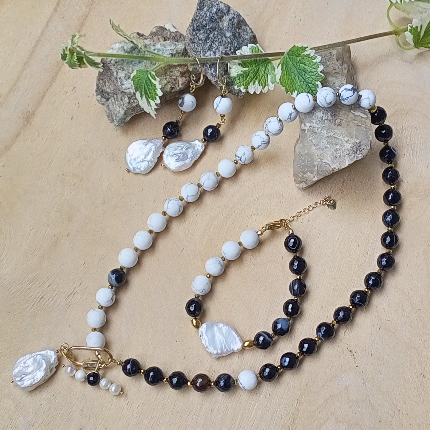 Madagascar Agate Necklace with Baroque Pearl – Black White Gemstone Jewelry, Howlite &amp; Freshwater Pearl Necklace, 14K Gold Filled Gift for Her