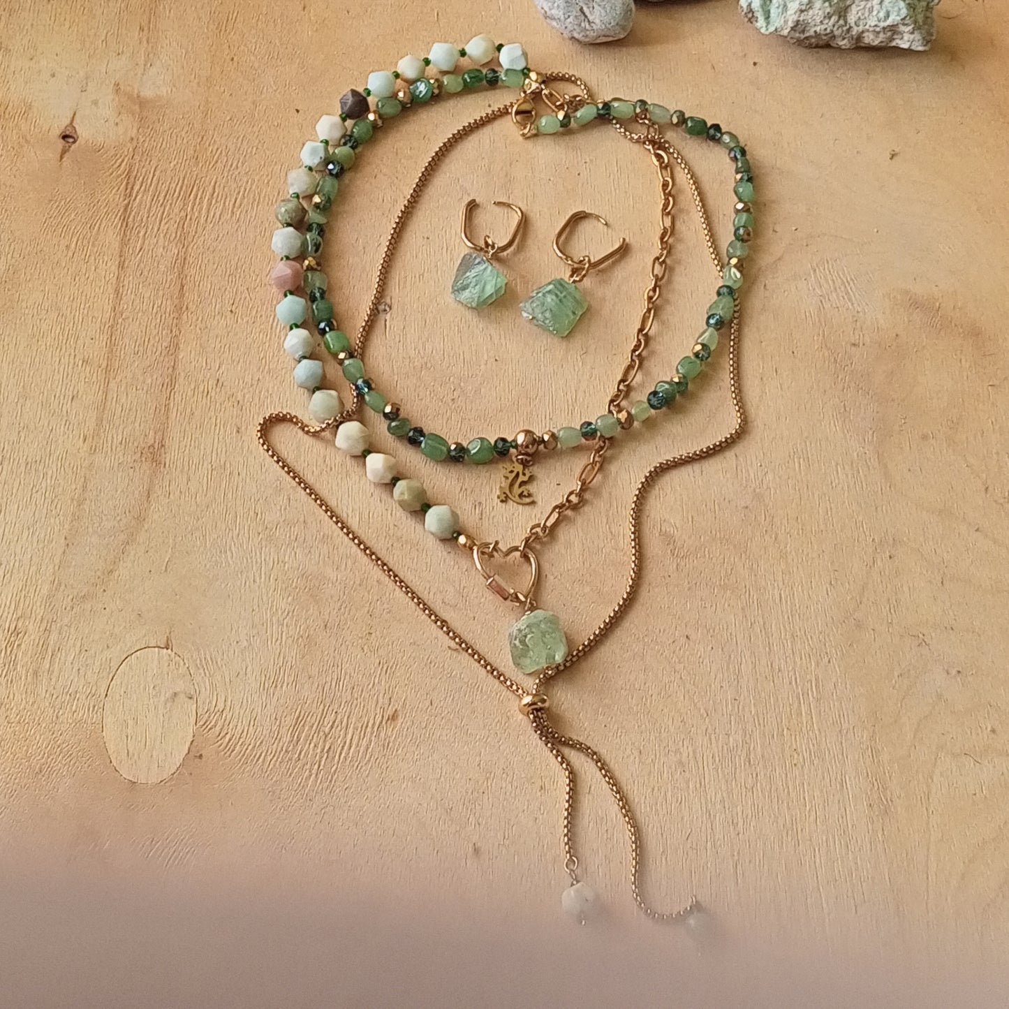 Green Aventurine Necklace with Gold Lizard Charm – Emerald Green Gemstone Jewelry, 14K Gold Filled Stainless Steel Necklace, Gift for Her