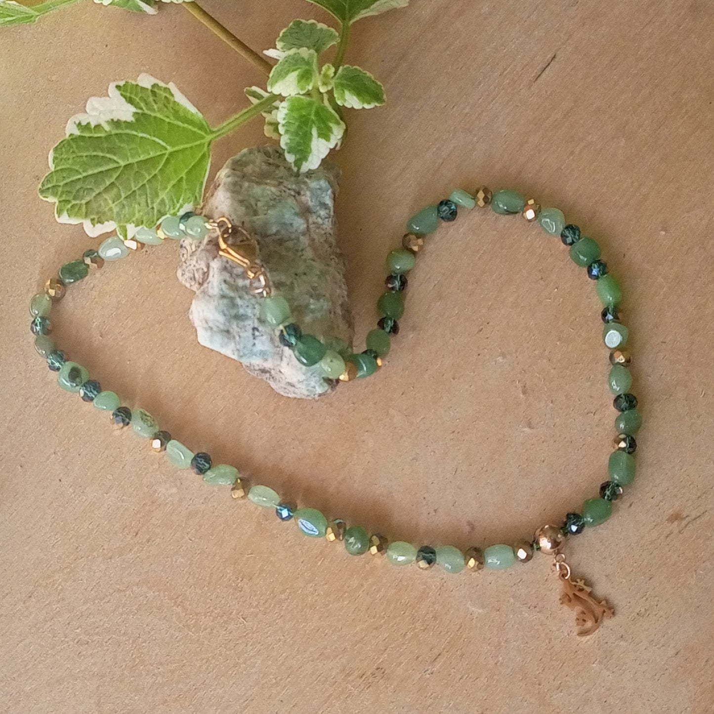 Green Aventurine Necklace with Gold Lizard Charm – Emerald Green Gemstone Jewelry, 14K Gold Filled Stainless Steel Necklace, Gift for Her