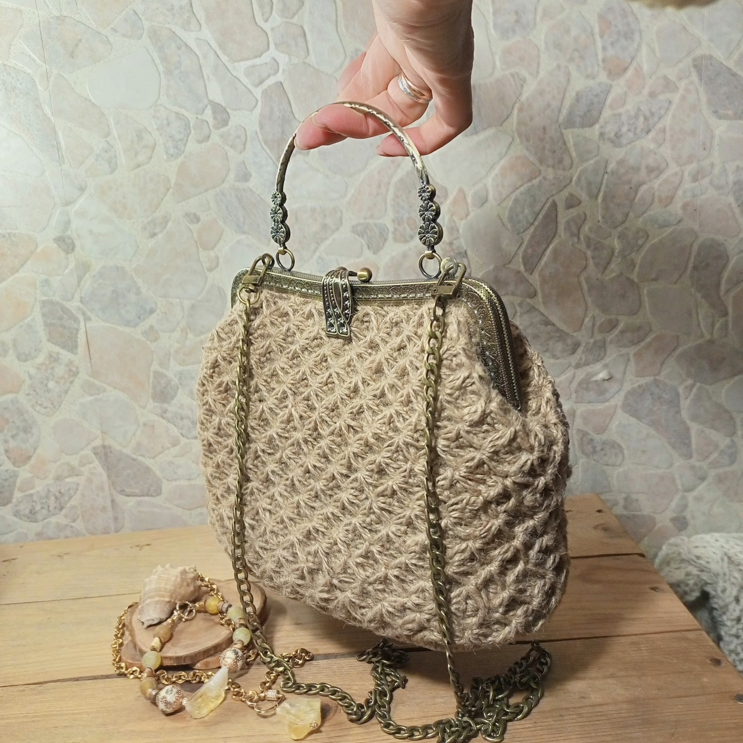 Bohemian Beige Crochet Jute Kisslock Bag – Handmade Natural Fiber Handbag with Chain Strap
