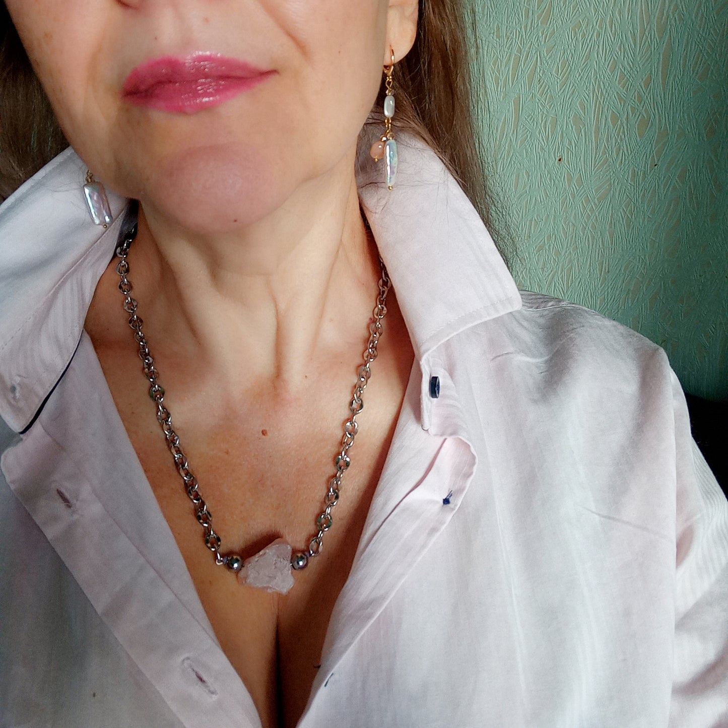 Rose Quartz Necklace – Raw Pink Gemstone Nugget Pendant, Stainless Steel Chain Necklace, Minimalist Crystal Jewelry Gift for Her