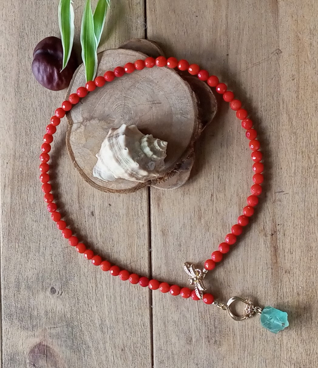 Coral Choker Necklace with Green Fluorite Charm – Red Coral Gemstone Jewelry, 14K Gold Filled Toggle Necklace, Gift for Her