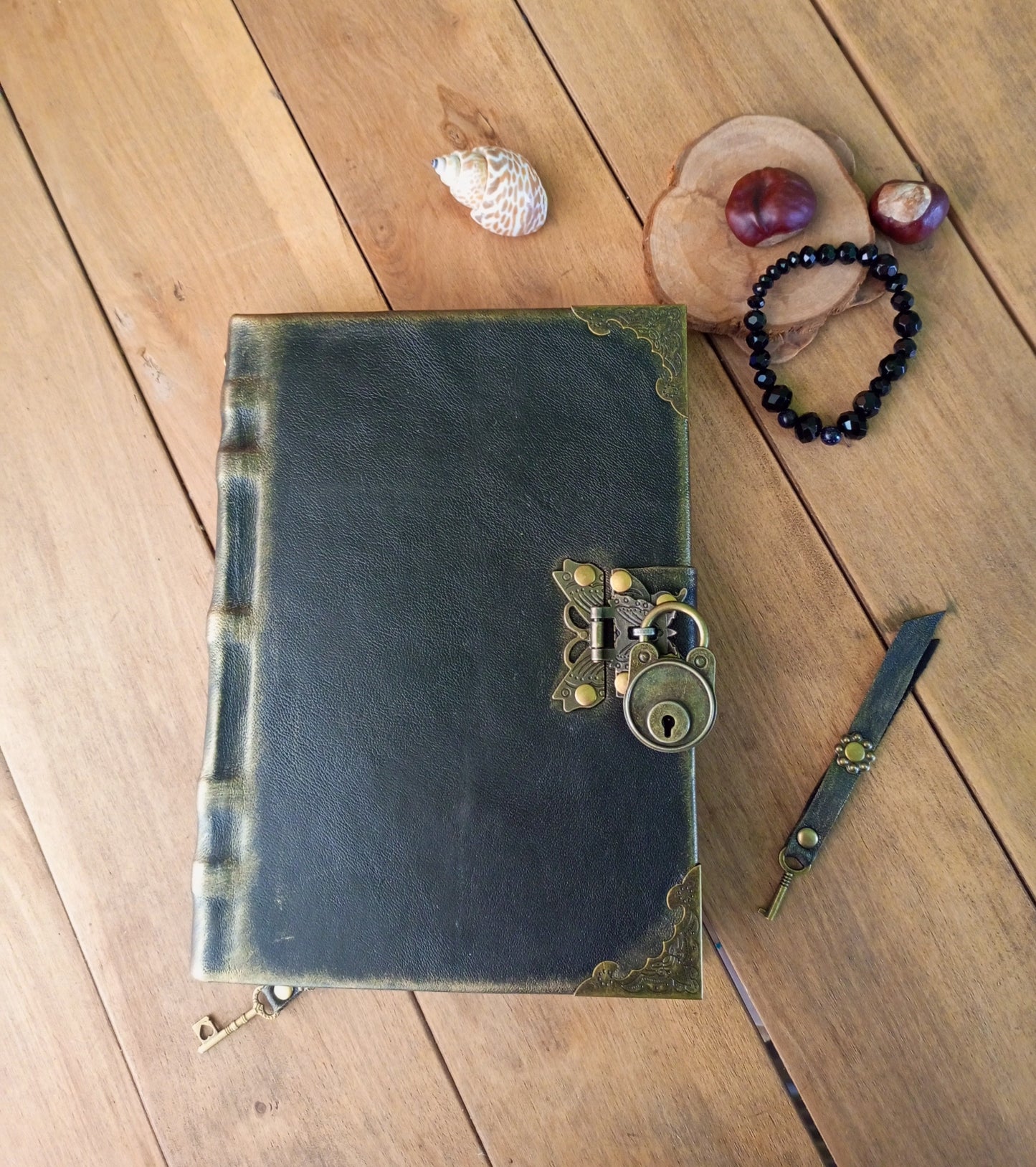 Black Leather Journal with Antique Lock – Handmade Lined Vintage Diary Notebook