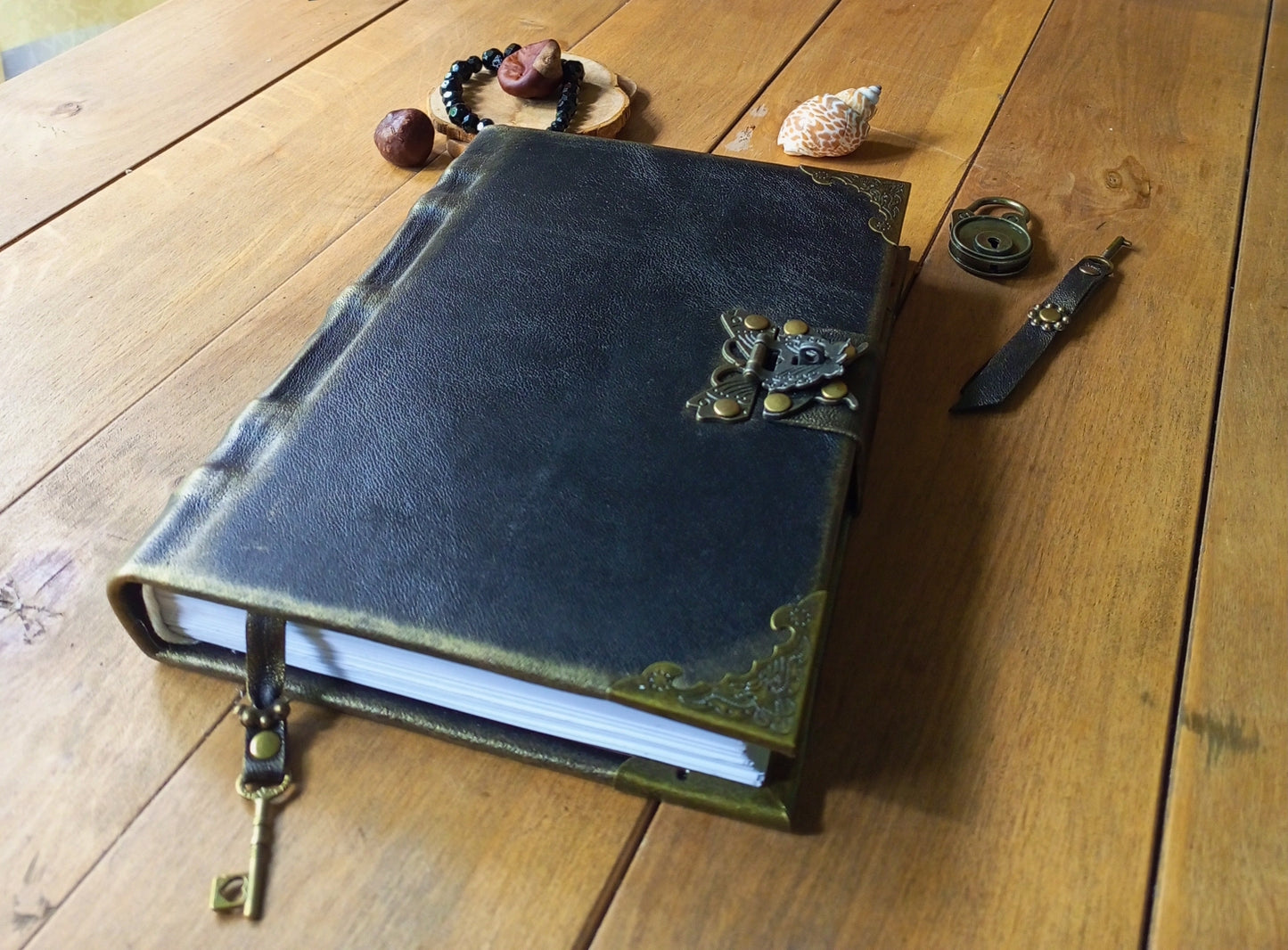 Black Leather Journal with Antique Lock – Handmade Lined Vintage Diary Notebook