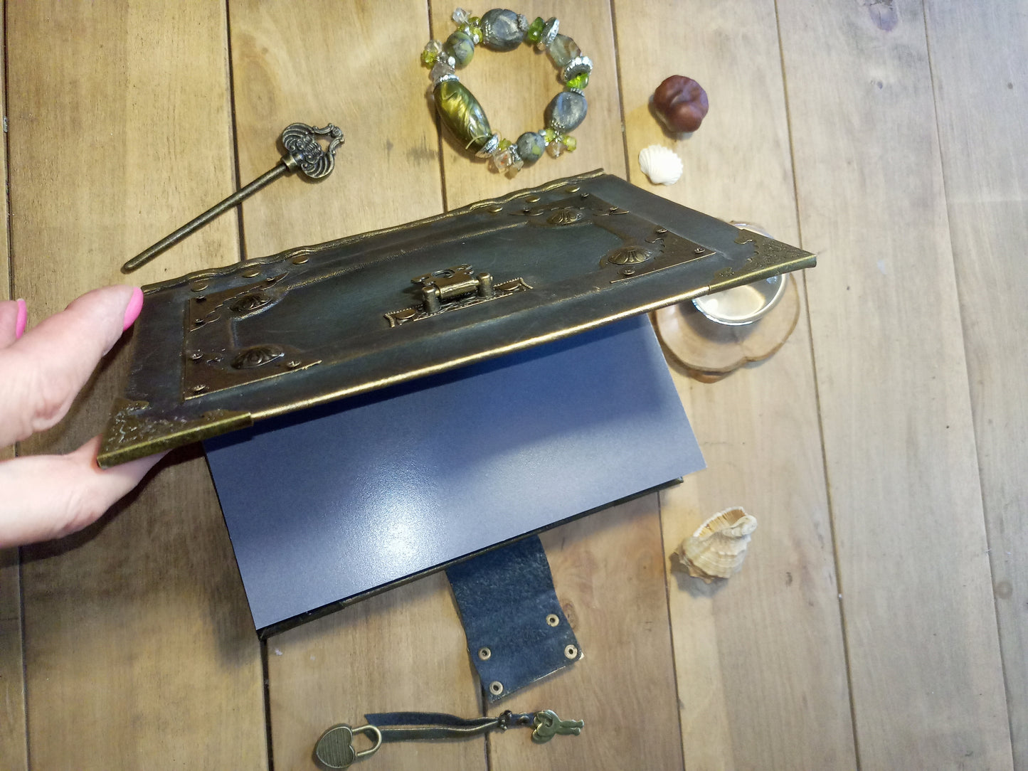 Grey Leather Journal with Antique Lock – Handmade Vintage Grimoire, Dark Grey Book of Shadows
