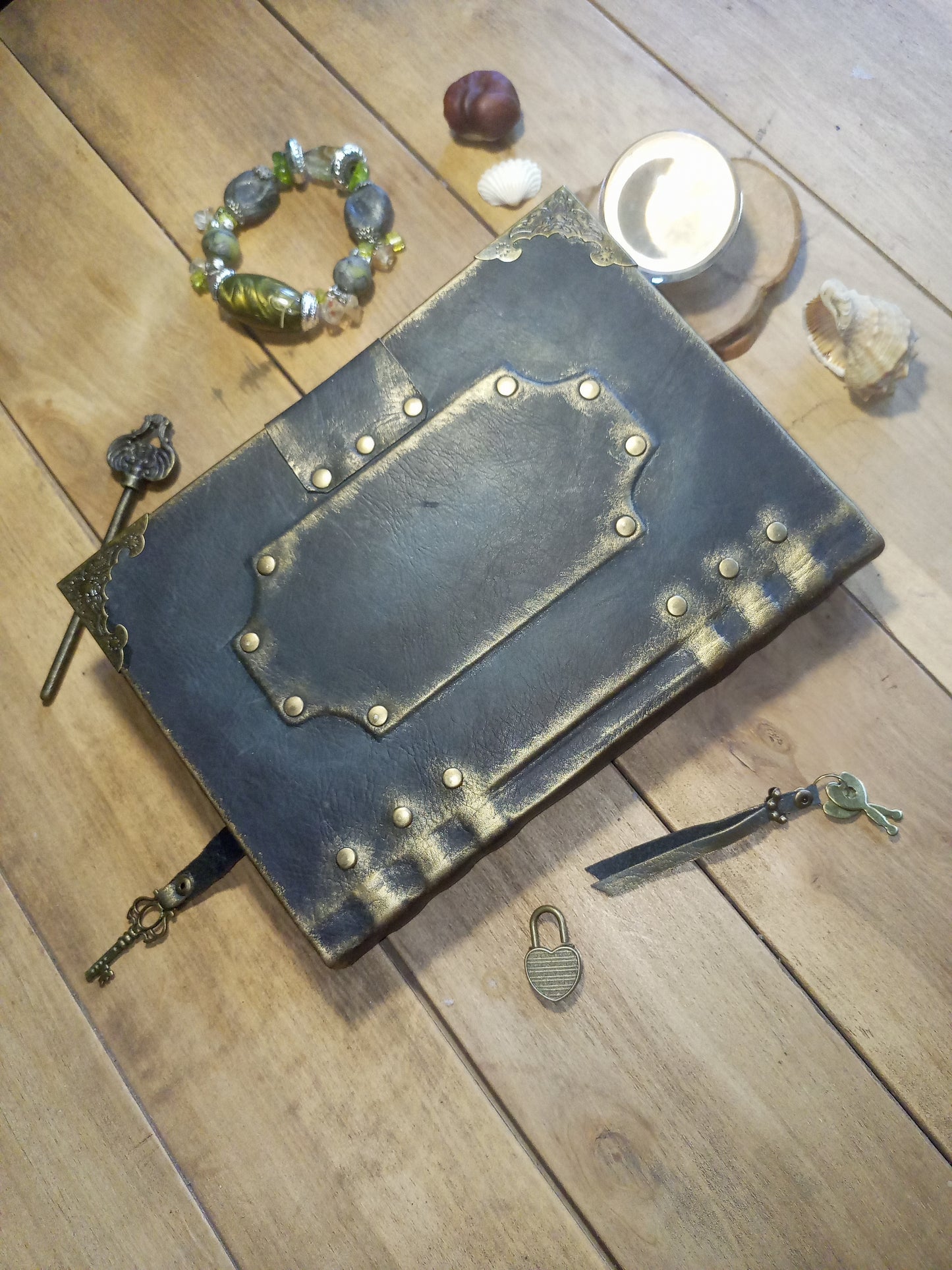 Grey Leather Journal with Antique Lock – Handmade Vintage Grimoire, Dark Grey Book of Shadows