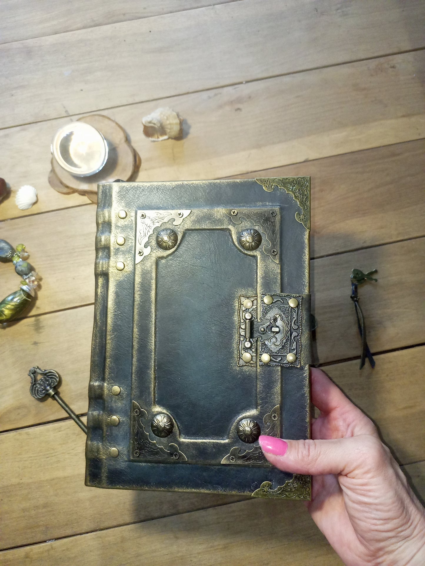 Grey Leather Journal with Antique Lock – Handmade Vintage Grimoire, Dark Grey Book of Shadows
