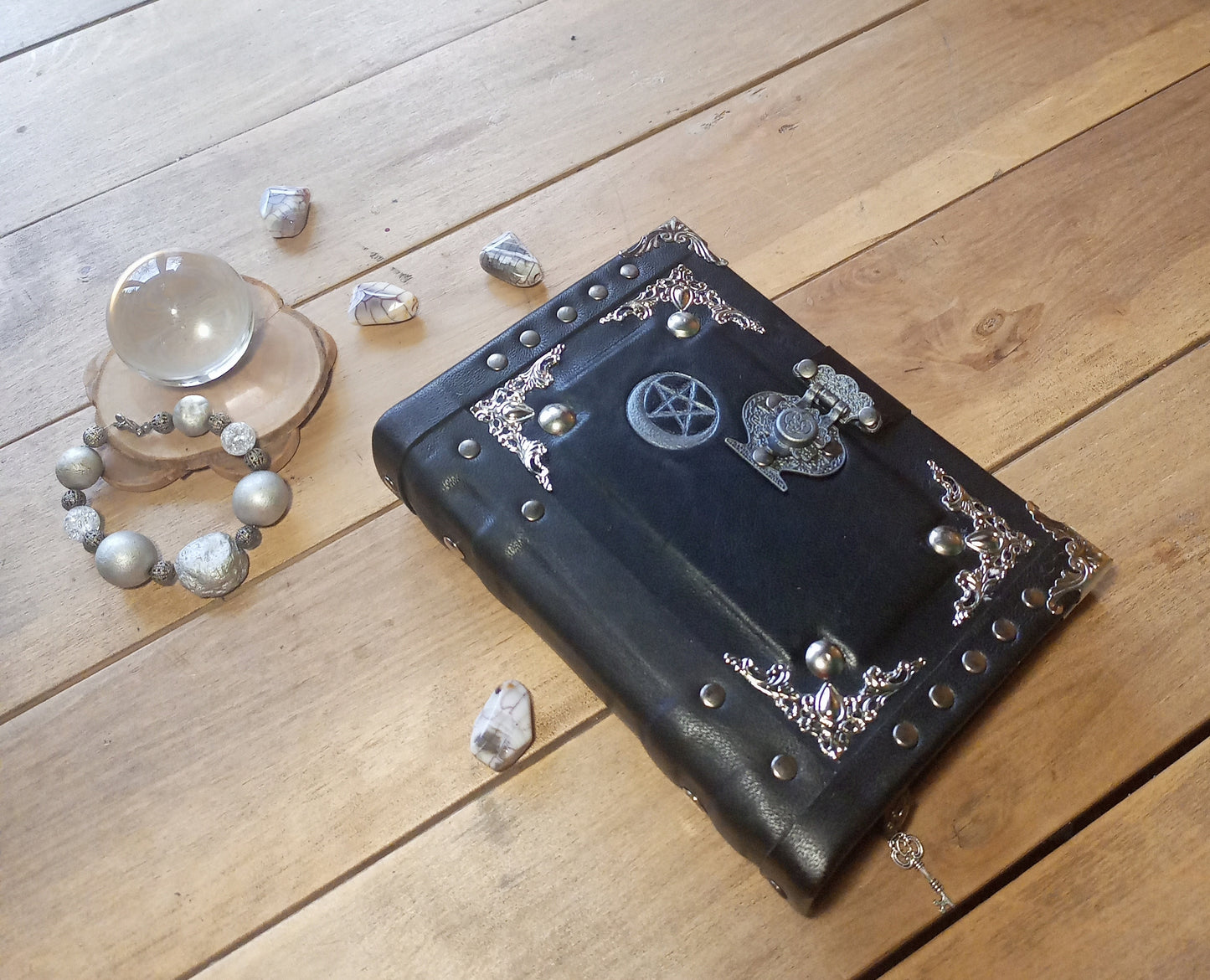 Aged Leather Ring Binder Journal with Moon Pentagram & Replaceable Pages (6 Rings)