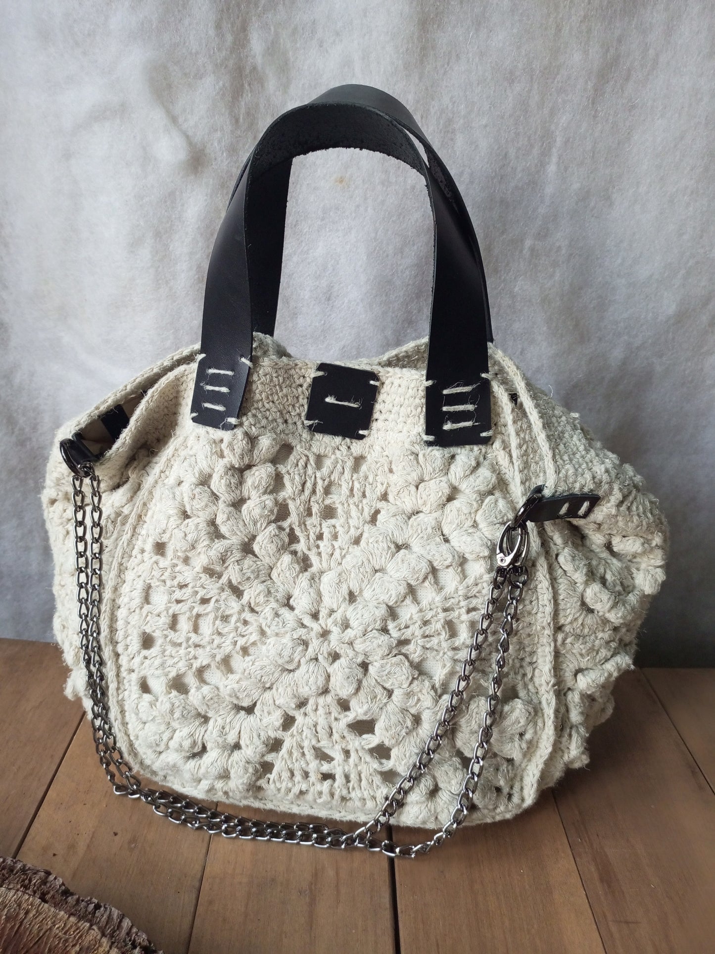 Bohemian Ivory Crochet Hemp Bag – Handmade Jute Handbag with Leather Handles and Chain Strap