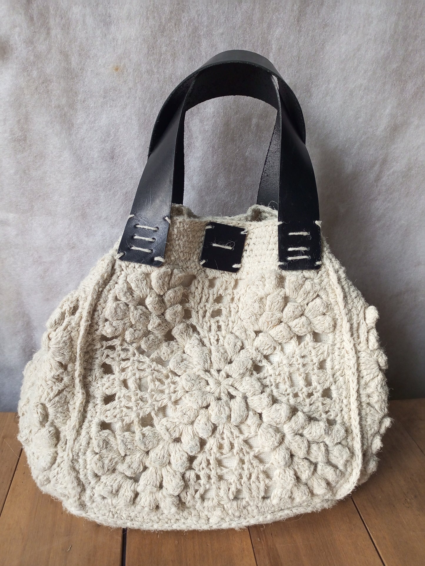 Bohemian Ivory Crochet Hemp Bag – Handmade Jute Handbag with Leather Handles and Chain Strap