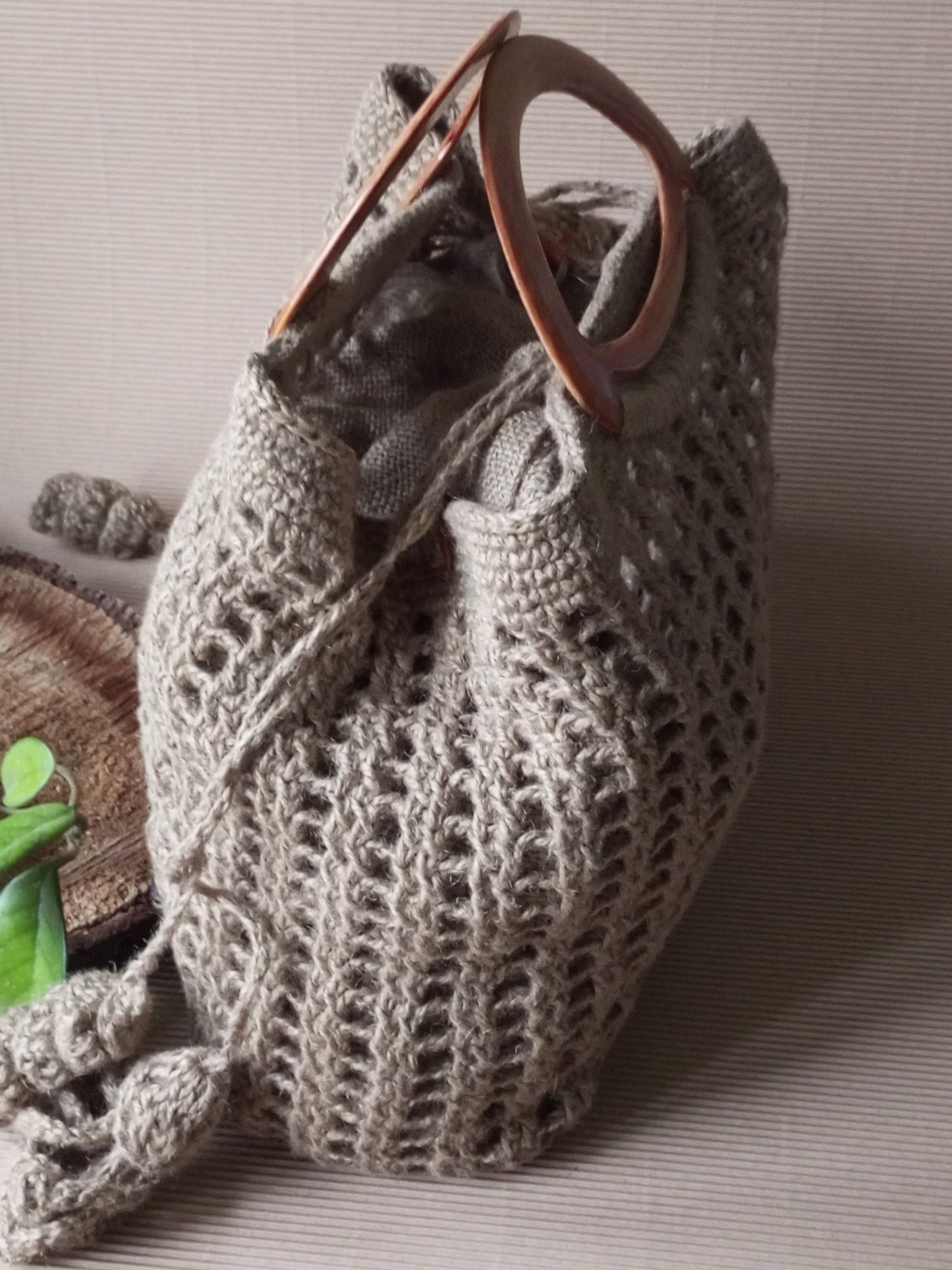 Bohemian Beige Crochet Jute Bag – Handmade Eco Friendly Summer Tote with Plastic Handles and Inner Canvas Bag