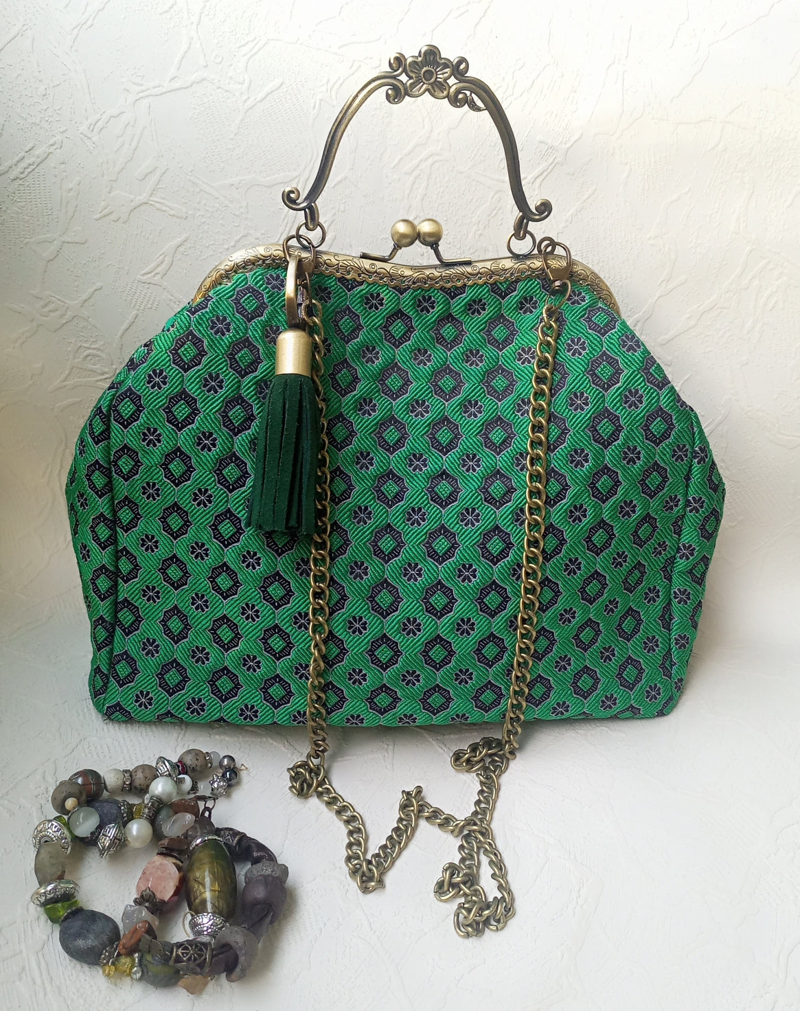 Emerald Green Bohemian Kisslock Bag – Jacquard Fabric Handbag with Chain Strap, Vintage Purse                                                                                                                                                   Frame Purse