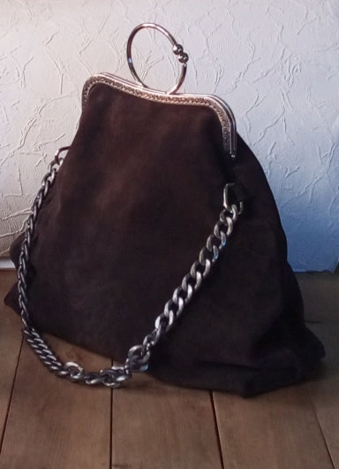 Brown Suede Kisslock Bag – Vintage Chocolate Leather Frame Handbag with Brass Clasp, Bohemian Chain Shoulder Purse