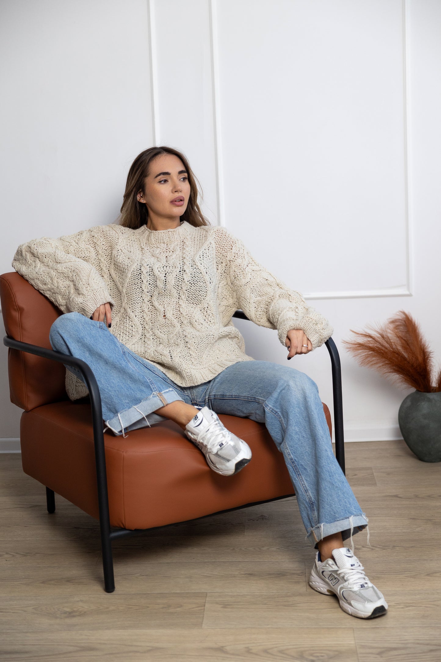 Warm wool alpaca pullover ivory fashionable knitwear