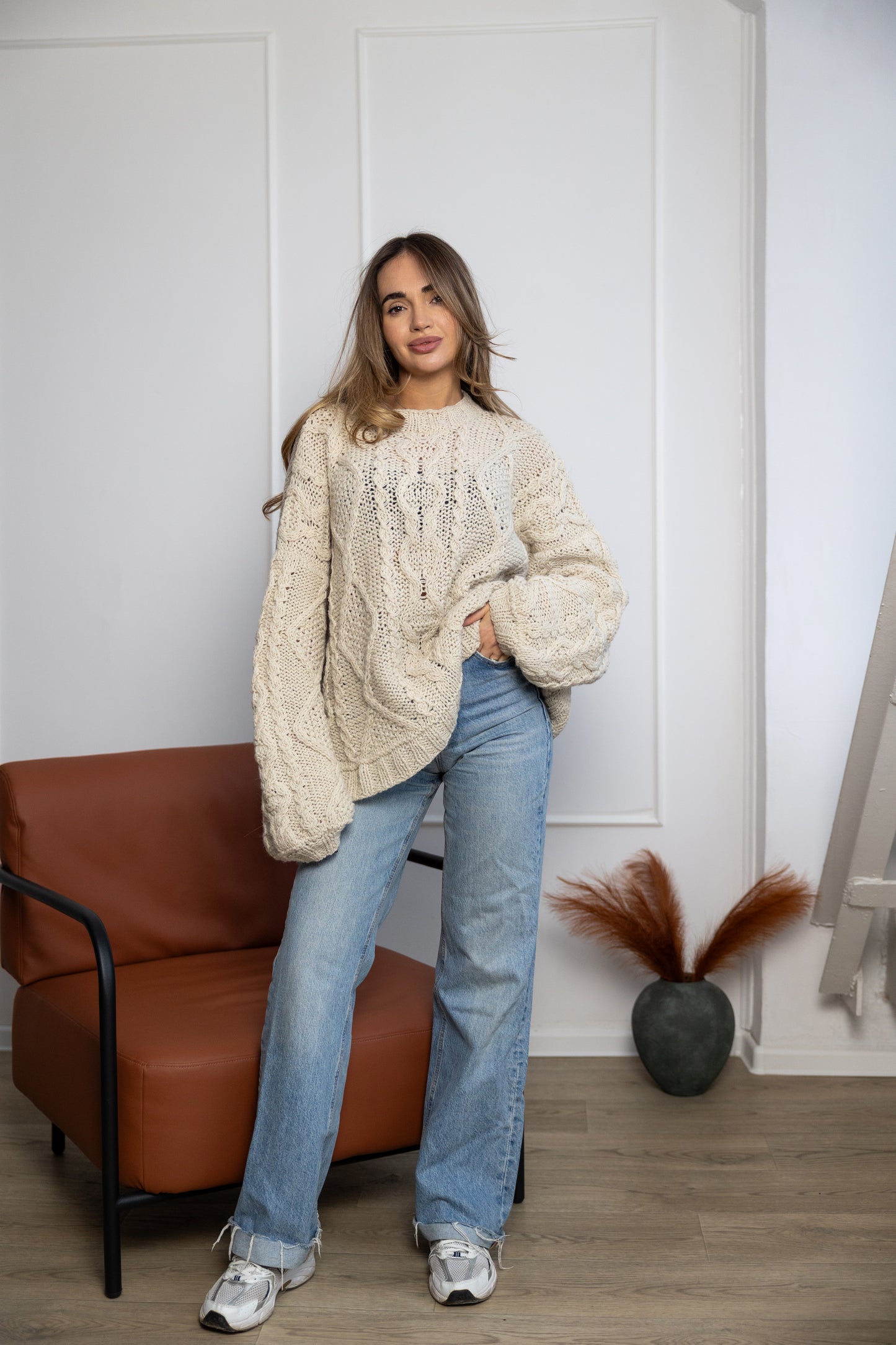 Oversized alpaca knit jumper ivory cozy winter knitwear