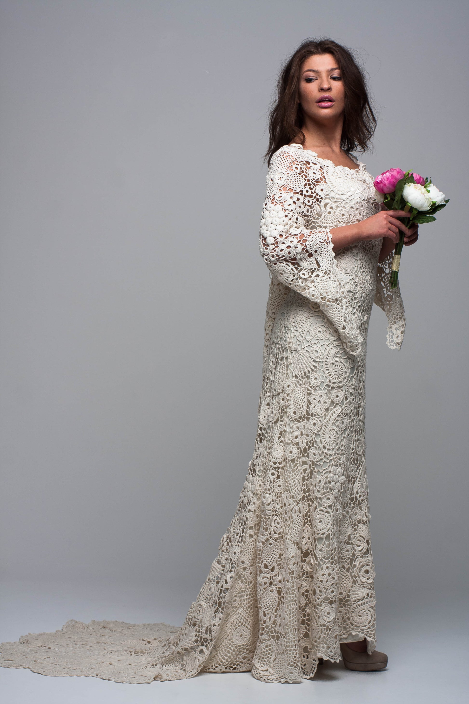 Irish lace crochet bridal dress ivory close-up detail