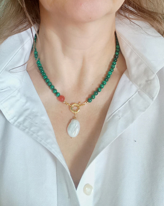 Malachite Pearl Necklace – Emerald Green Gemstone Choker with Gold Filled Clasp