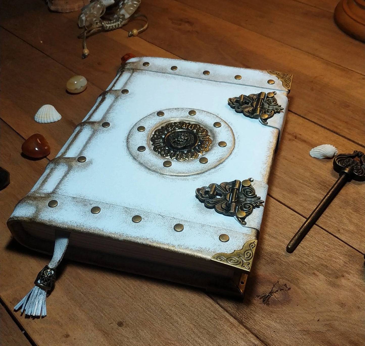 White and Gold Leather Journal with Antique Locks – Handmade Vintage Book of Shadows Notebook