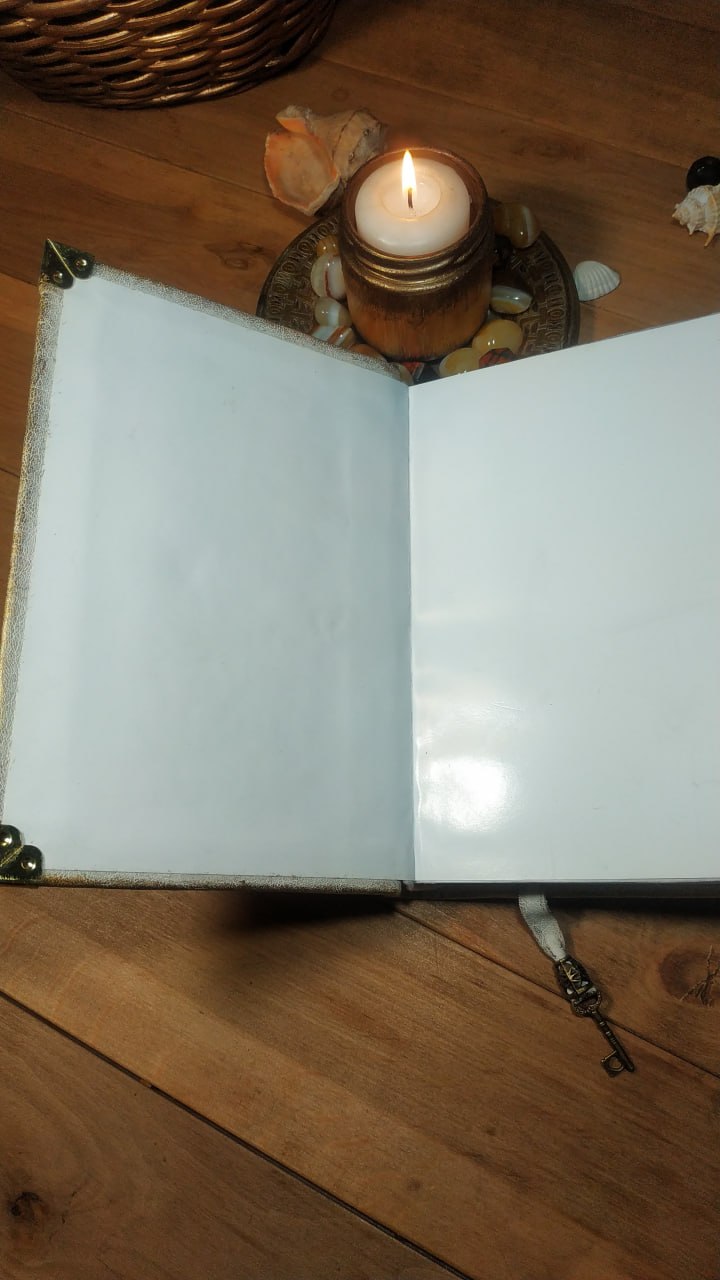 White Leather Journal with Antique Lock – Handmade Vintage Blank Notebook, Book of Shadows