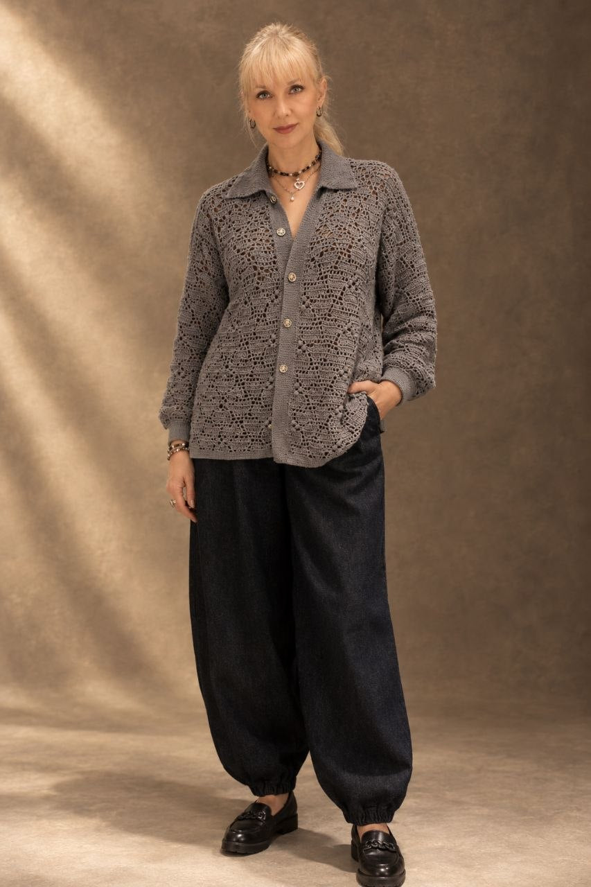 Handmade Grey Crochet Shirt – Oversized Polo Collar Wool Cardigan with Floral Lace Texture