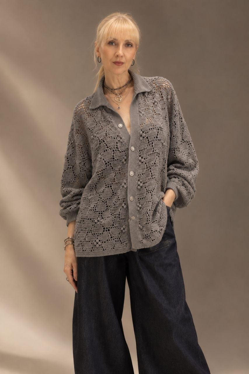 Handmade Grey Crochet Shirt – Oversized Polo Collar Wool Cardigan with Floral Lace Texture