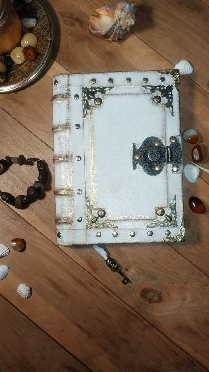 White Leather Journal with Antique Lock – Handmade Vintage Blank Notebook, Book of Shadows